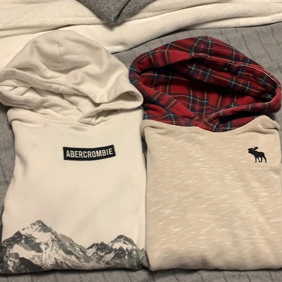 - ABERCROMBIE SWEATER BUNDLE - - Picture 1 of 5
